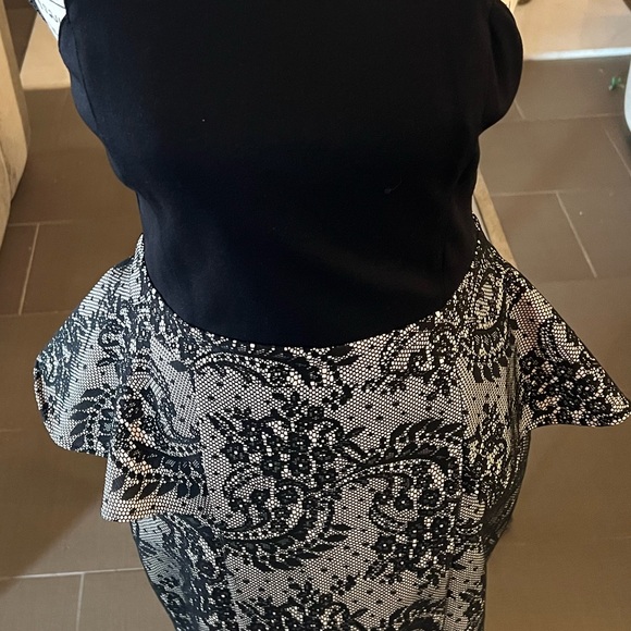 🆕 BeBe Dress - Picture 5 of 15